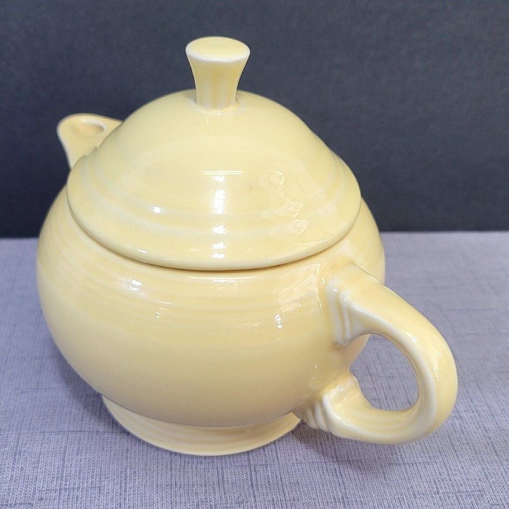 Fiestaware My First Fiesta HLC Yellow Child's Teapot & Lid 2 Cup Retired - Picture 7 of 13